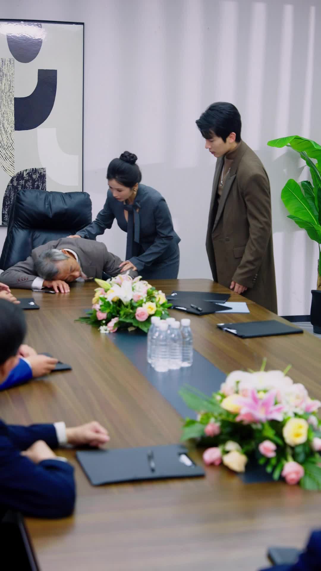 Episode 52 of My CEO Mom Married a Security Guard