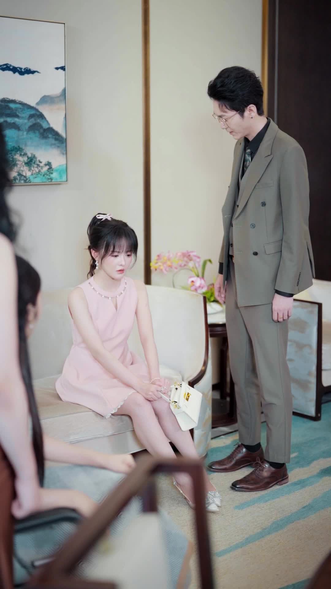 Episode 34 of My Daughter's Boyfriend Beat Me Up