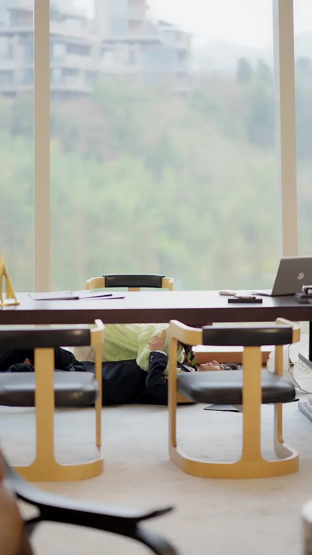 Episode 14 of My Dear Husband, Please Go Bankrupt