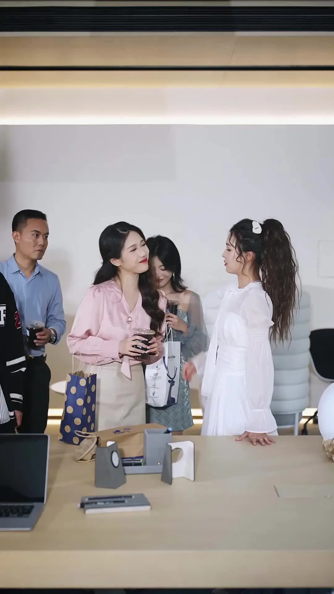 Episode 41 of My Down-and-Out Hubby Is a CEO
