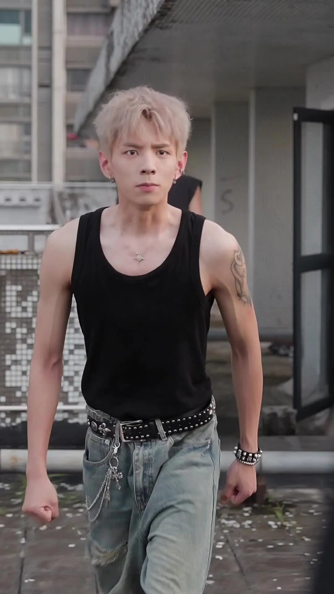 Episode 53 of My Firefighter Husband Was Once a White-Haired Punk