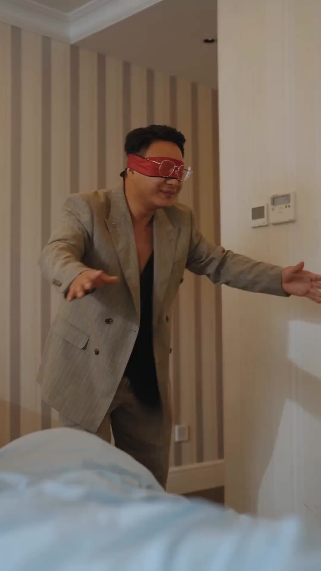 Episode 24 of My Flash Marriage Husband Is A CEO