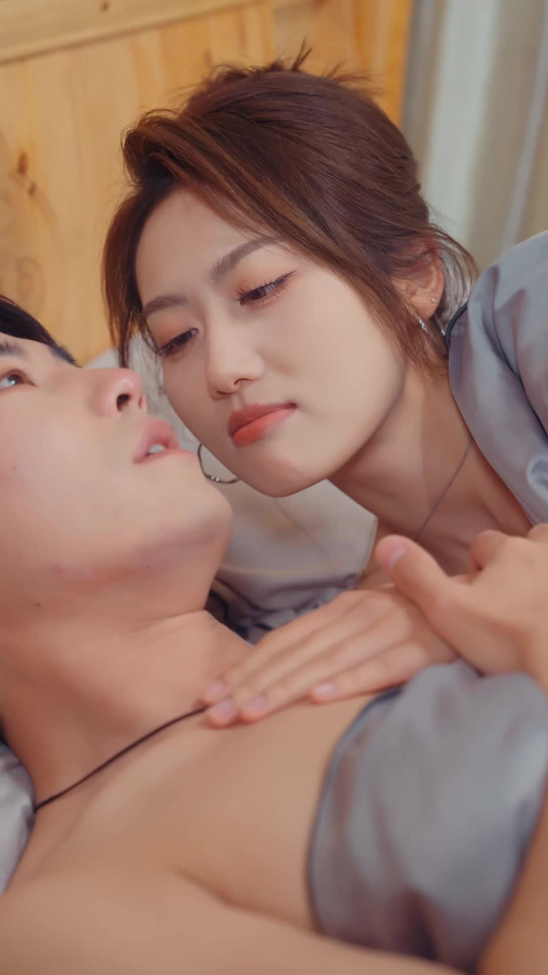 Episode 16 of My Husband Is A Billionaire