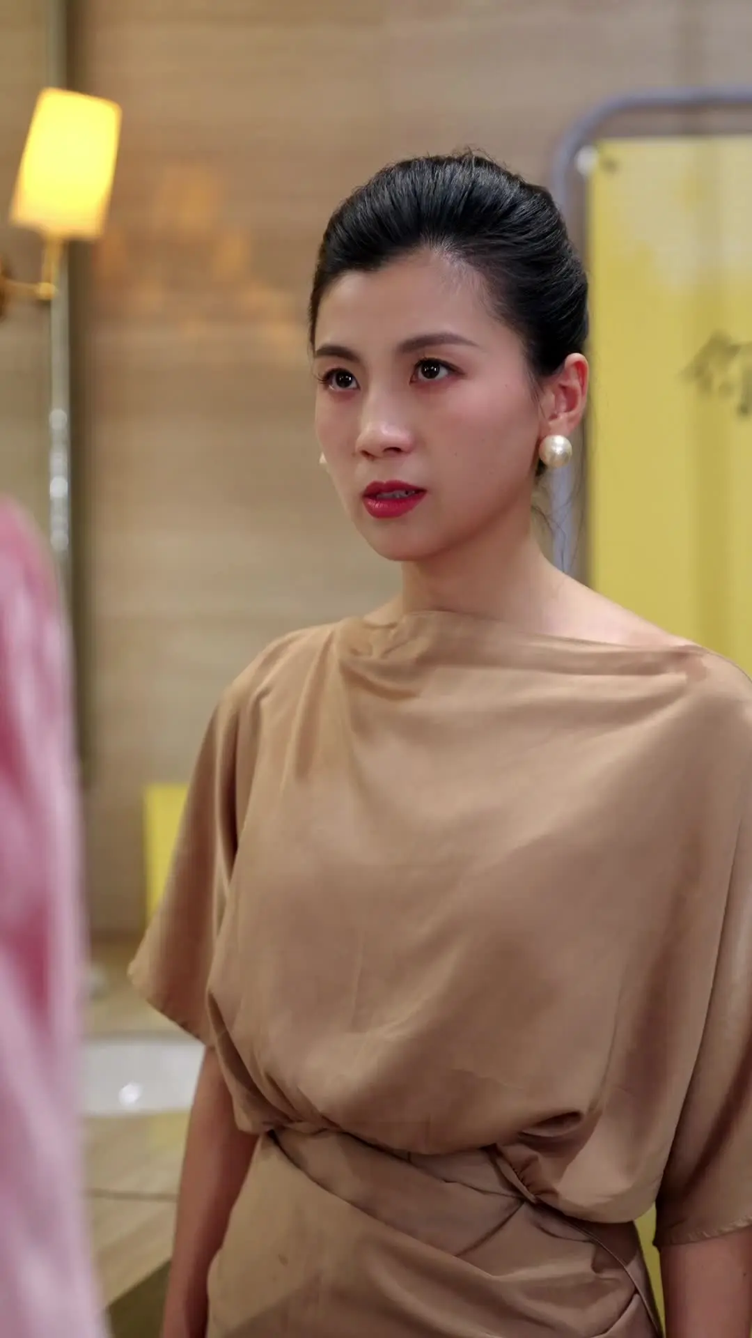 Episode 18 of My Mother-in-Law Helps Me Peck the Two-Faced Bi*ch