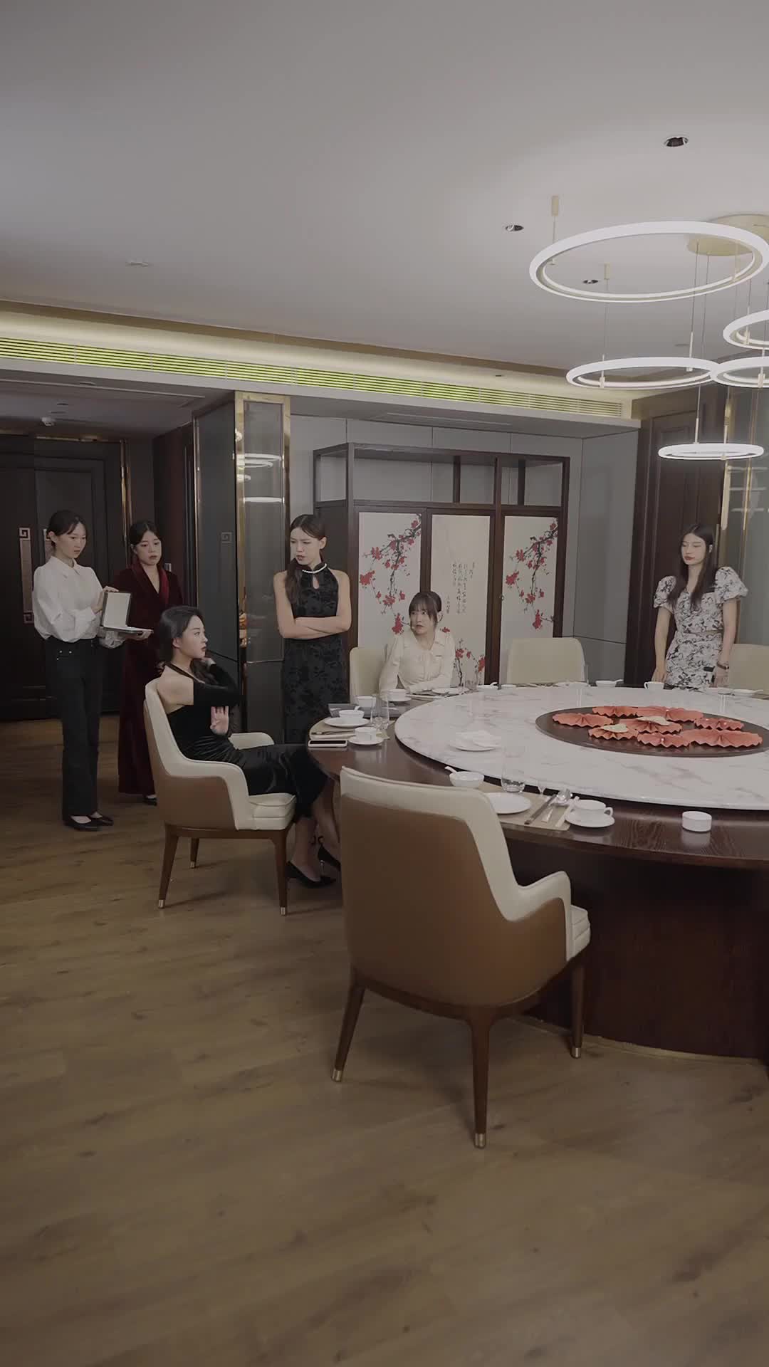 Episode 45 of My Rich Sis Got My Back