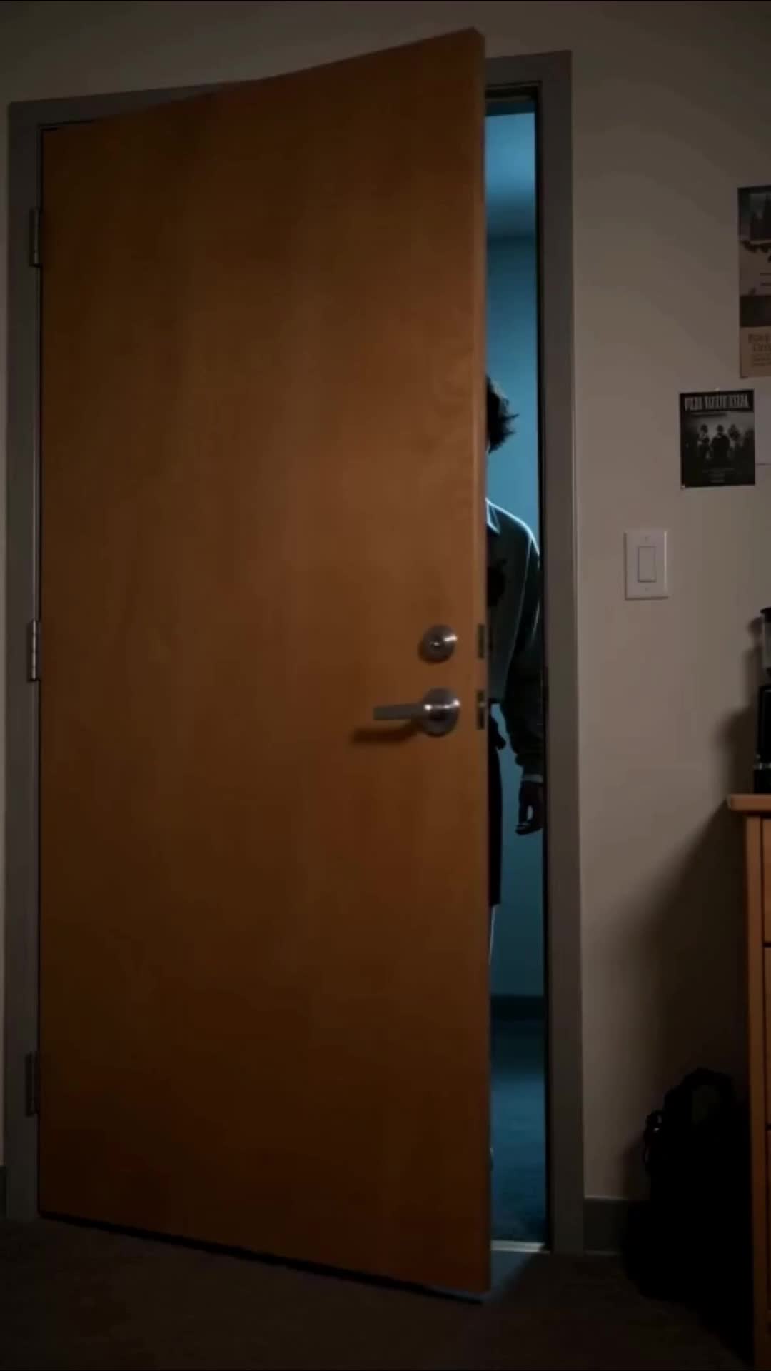 Episode 4 of My Two Dangerous Roommates Crave Me