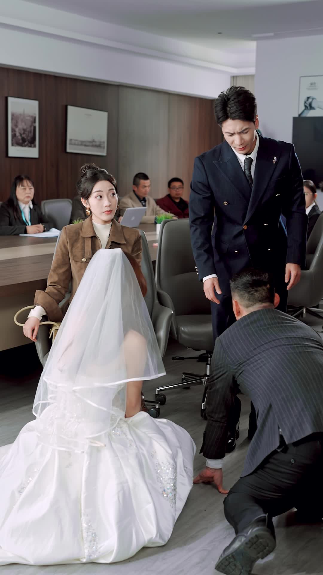 Episode 32 of My Wife Is the Underworld Queen