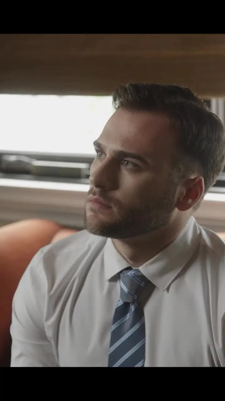 Episode 6 of Never Divorce a Secret Billionaire Heiress