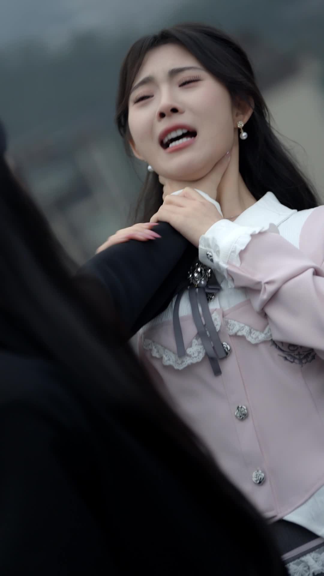 Episode 19 of Not Your Ordinary Heiress—She’s a Goddess