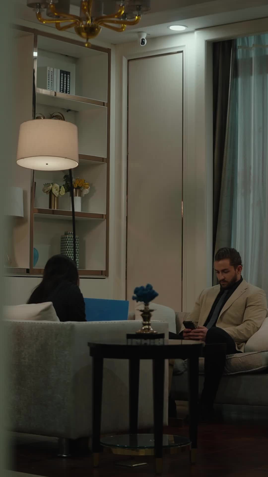 Episode 11 of One Night Stand