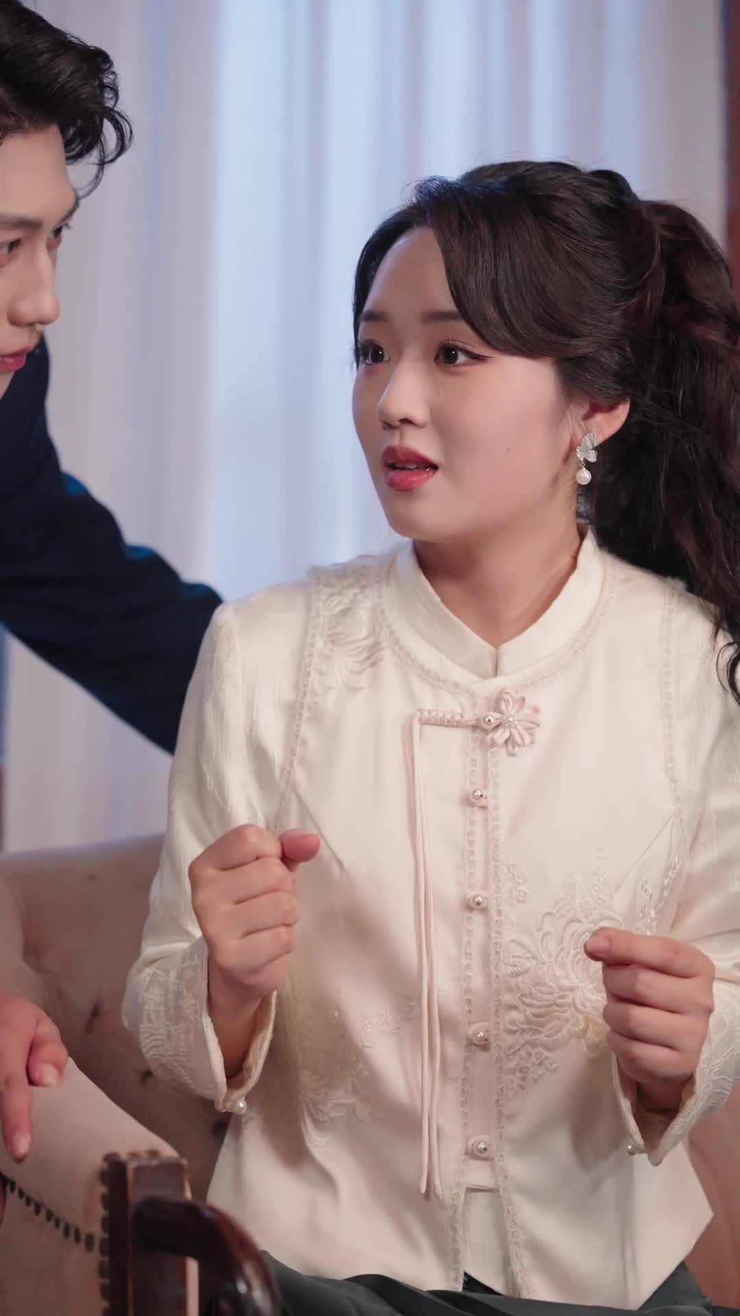 Episode 20 of Oops, My General Hubby Can Hear My Thoughts