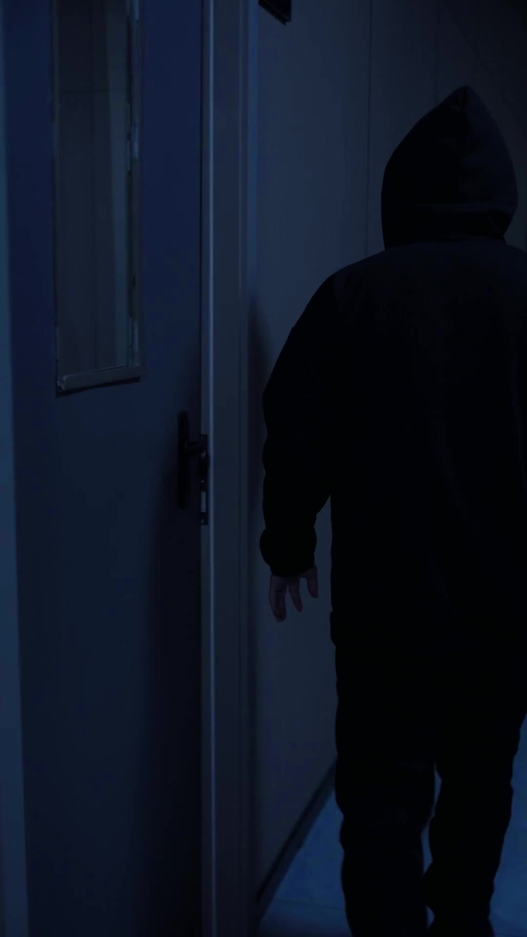 Episode 37 of Outsmarting the Clown Killer