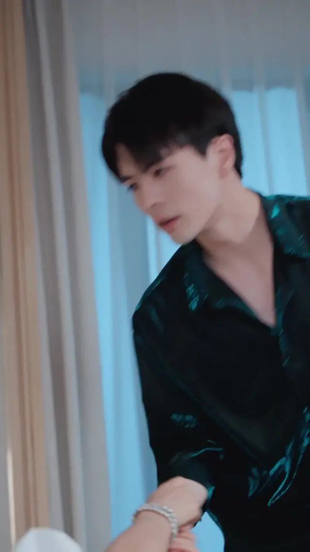 Episode 15 of Pampered by My Ex-husband's Billionaire Friend