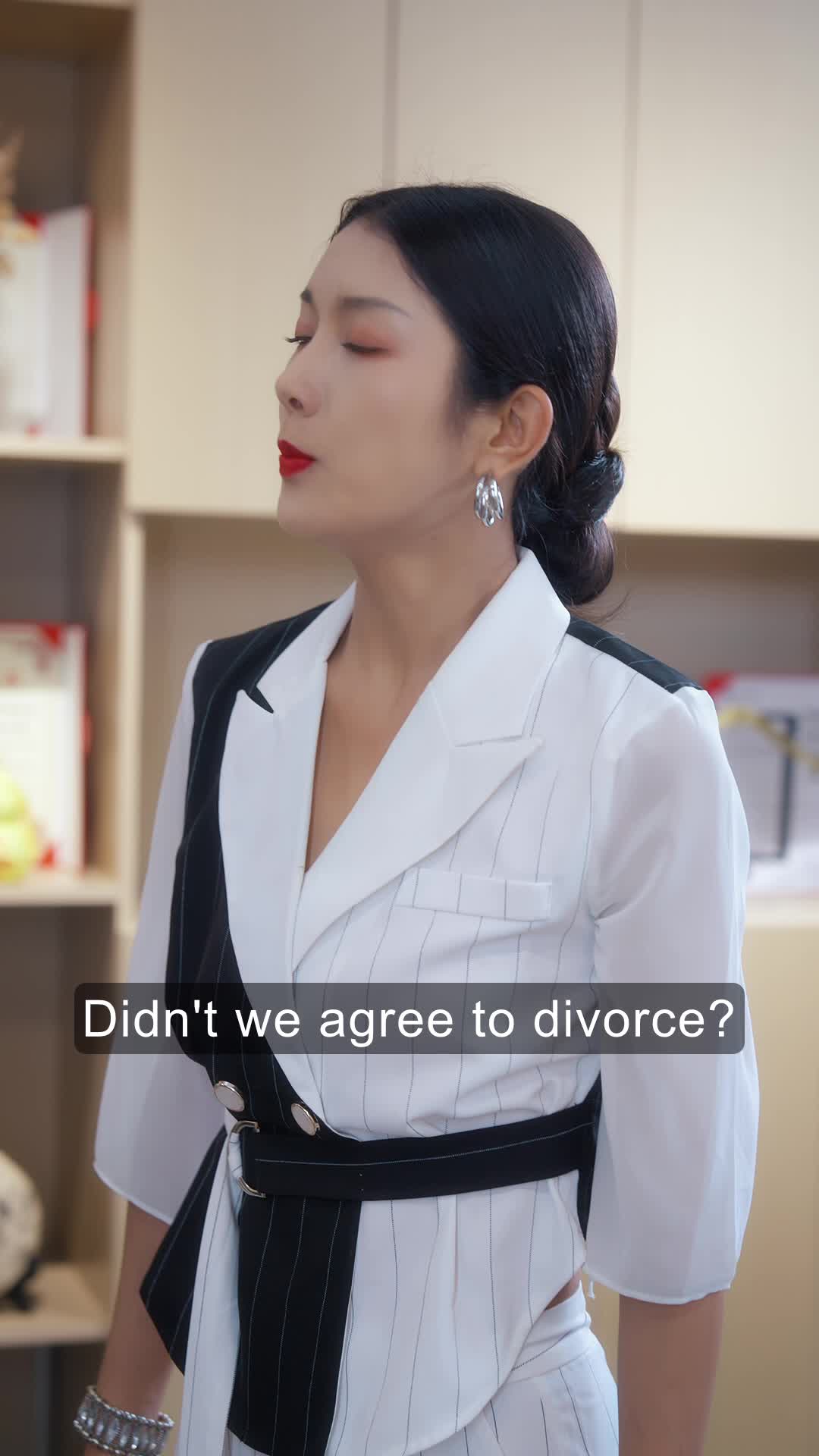 Episode 24 of Pampered by My Ex-husband's Billionaire Friend