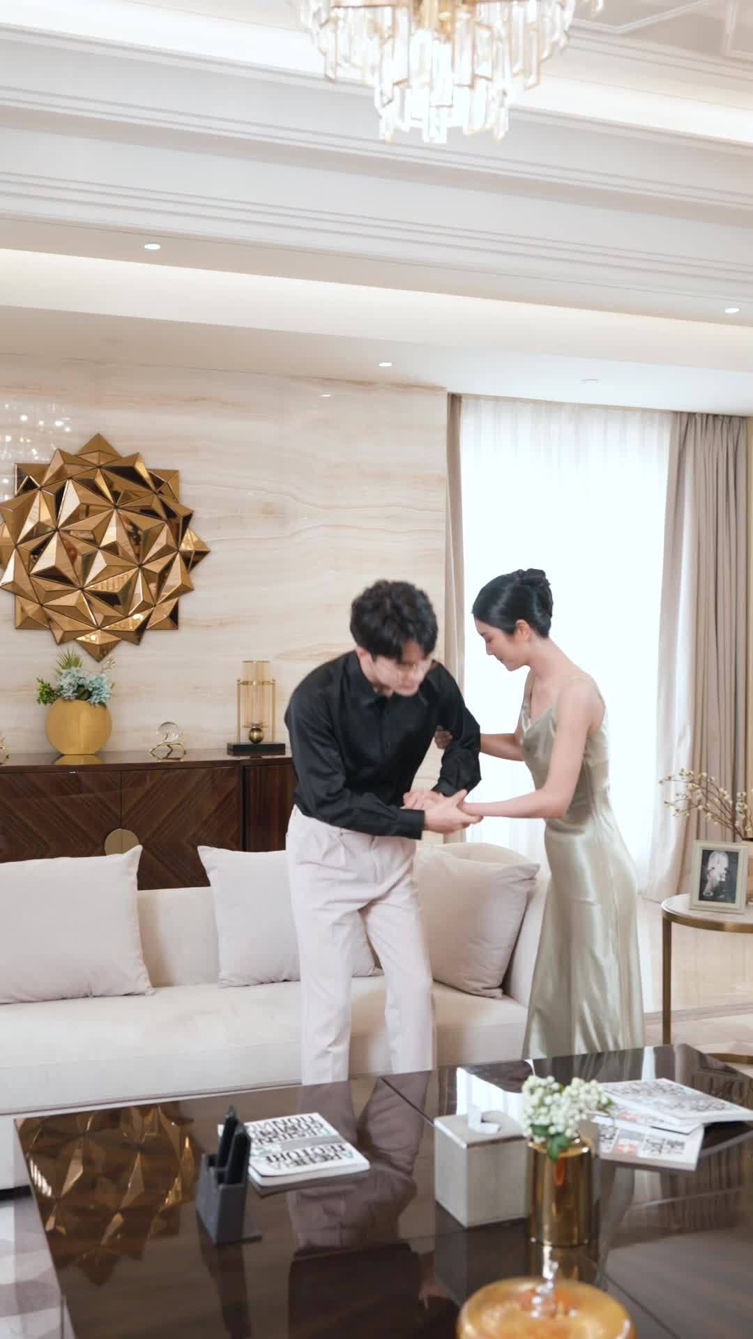 Episode 43 of Pampered by My Ex-husband's Billionaire Friend