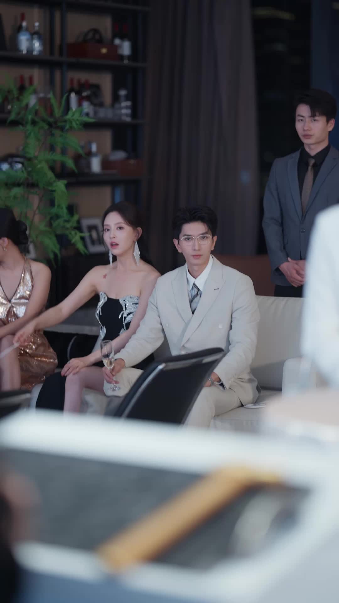 Episode 14 of Phantom of His Heart