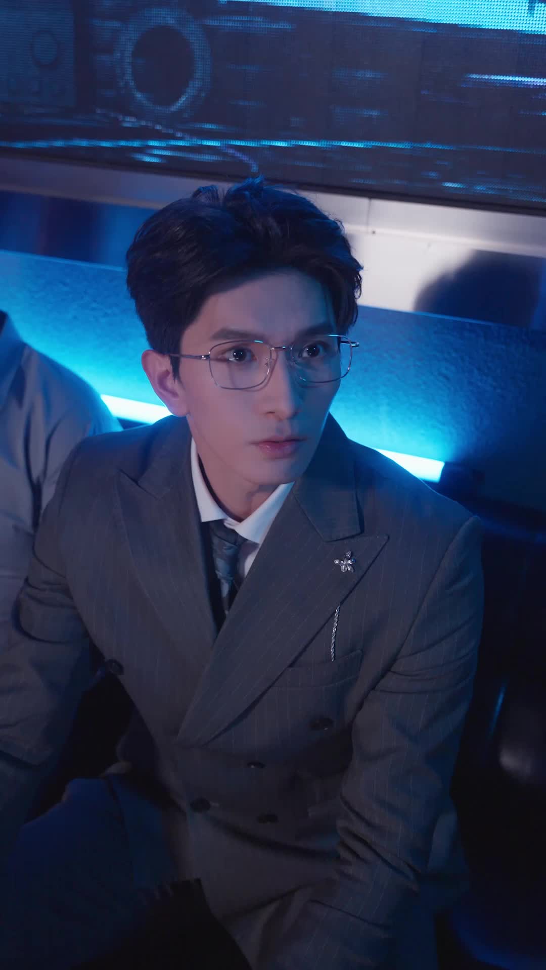 Episode 28 of Phantom of His Heart