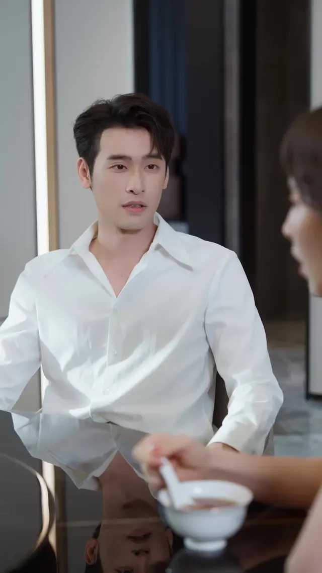 Episode 44 of Phantom of His Heart