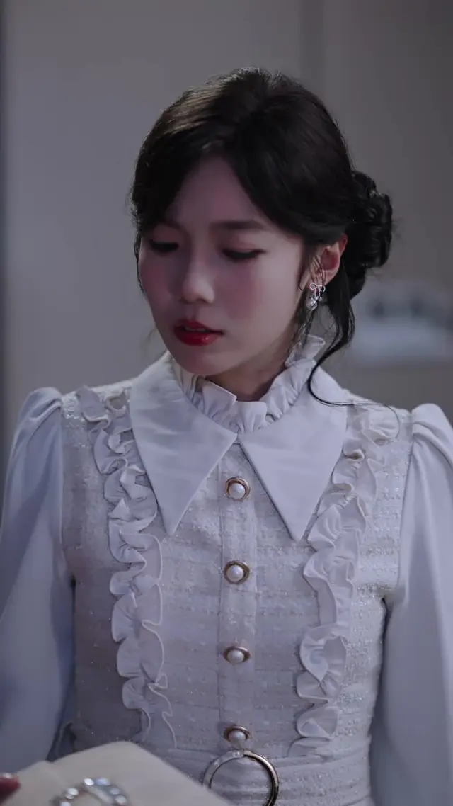 Episode 3 of Playing Innocent, Winning His Heart