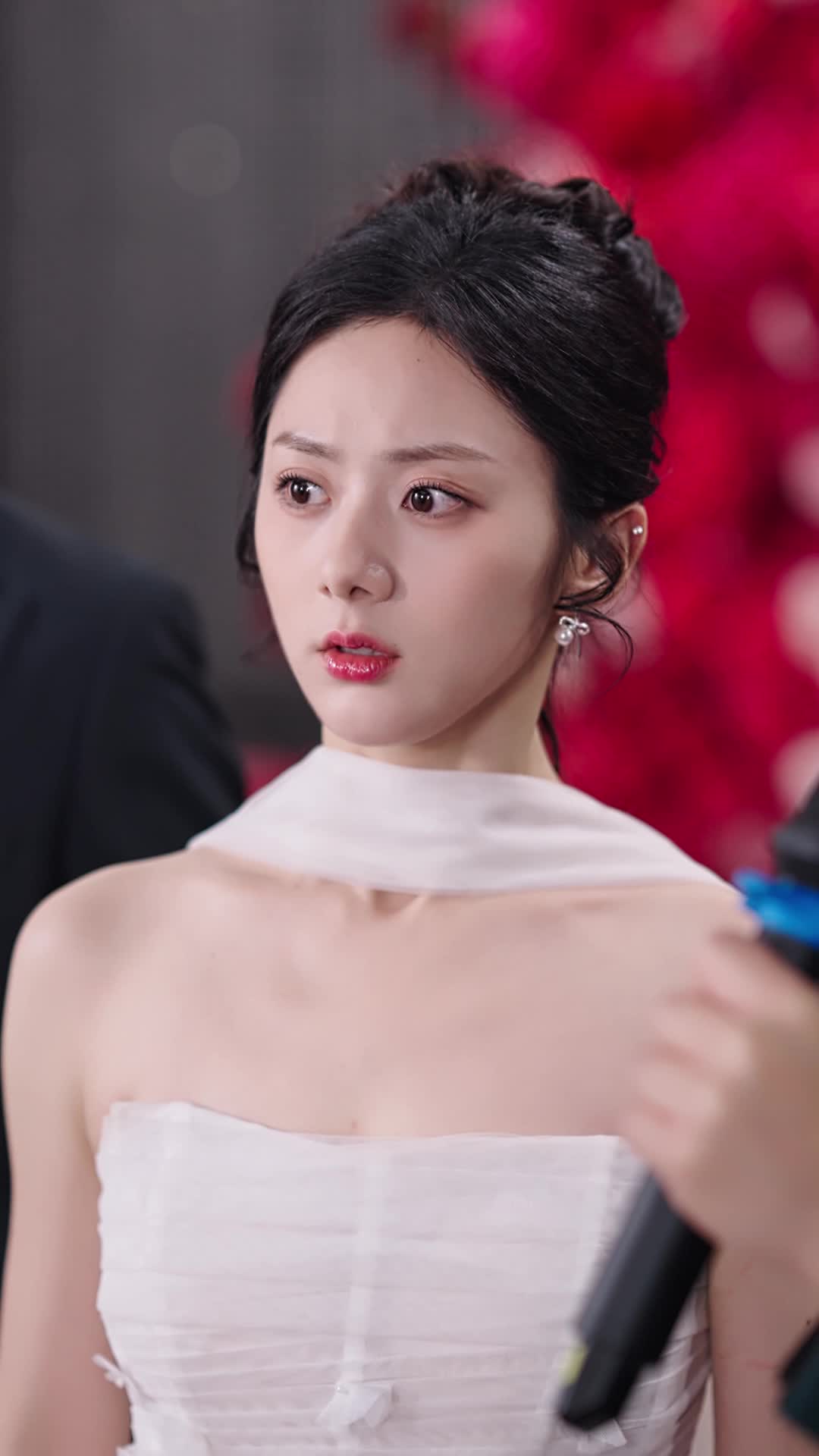 Episode 42 of Playing Innocent, Winning His Heart