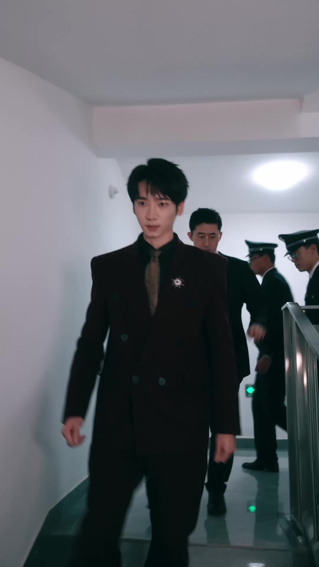 Episode 18 of Playing with Fire, Burning Love
