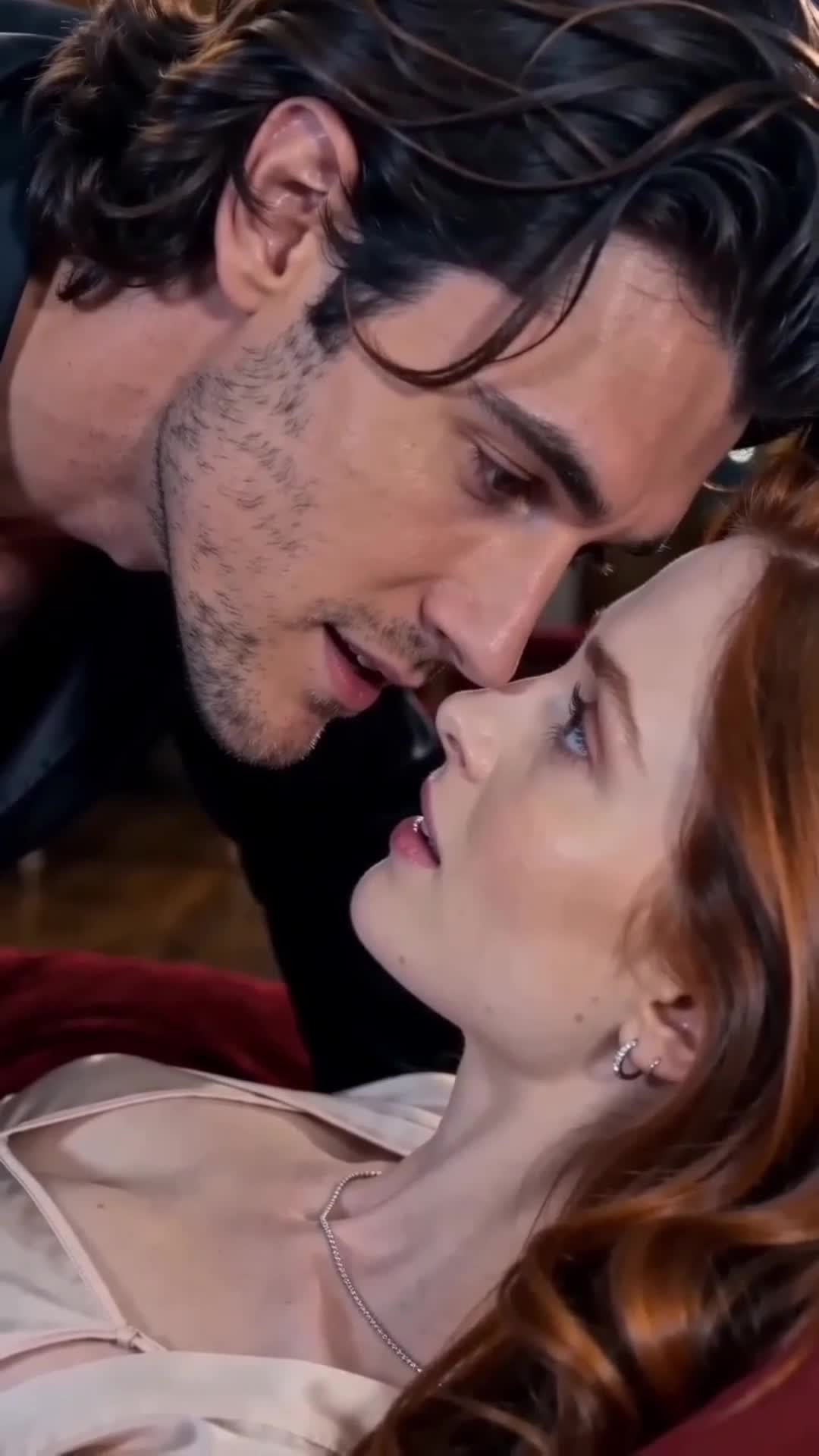 Episode 9 of Please Be My Accomplice
