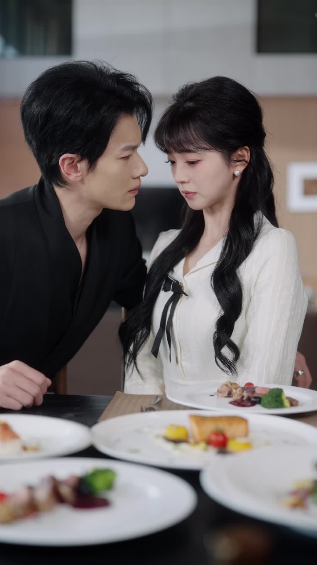 Episode 11 of Pregnant and Pampered by the CEO