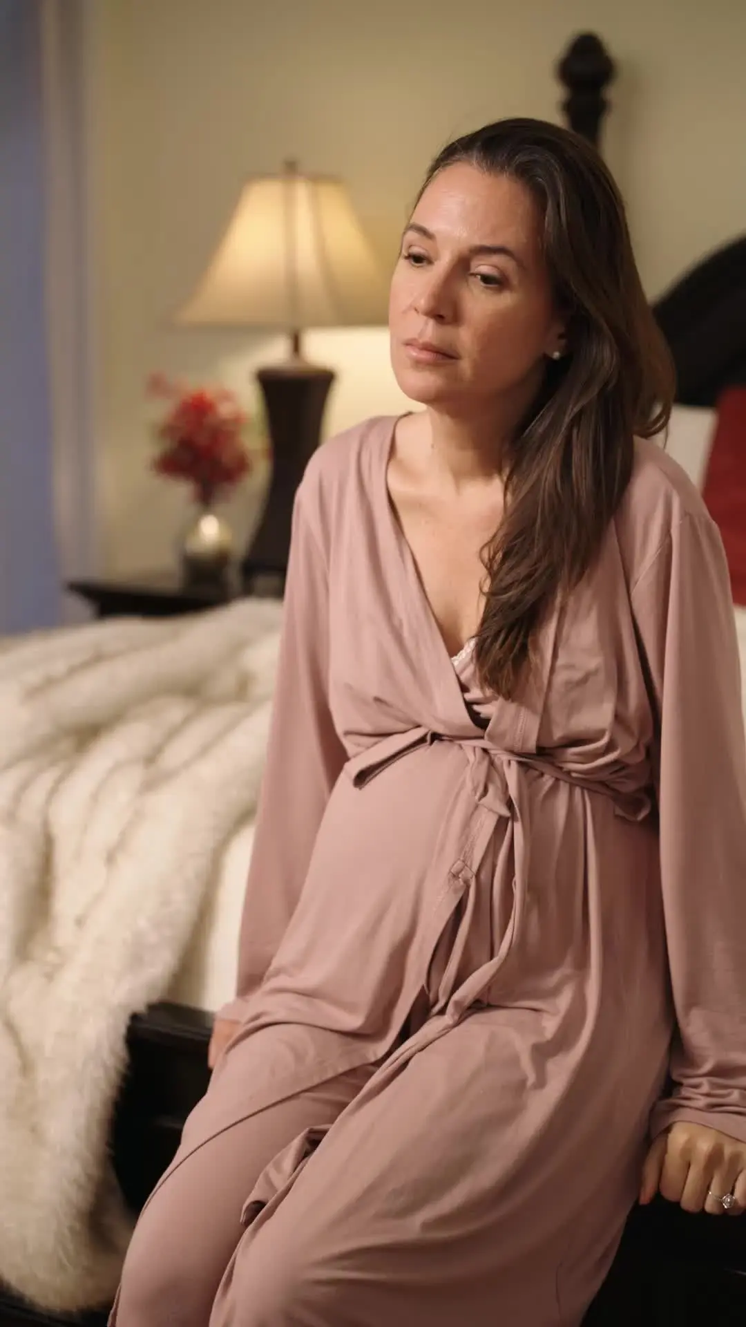Episode 54 of Pregnant by the Golden Billionaire Bachelor