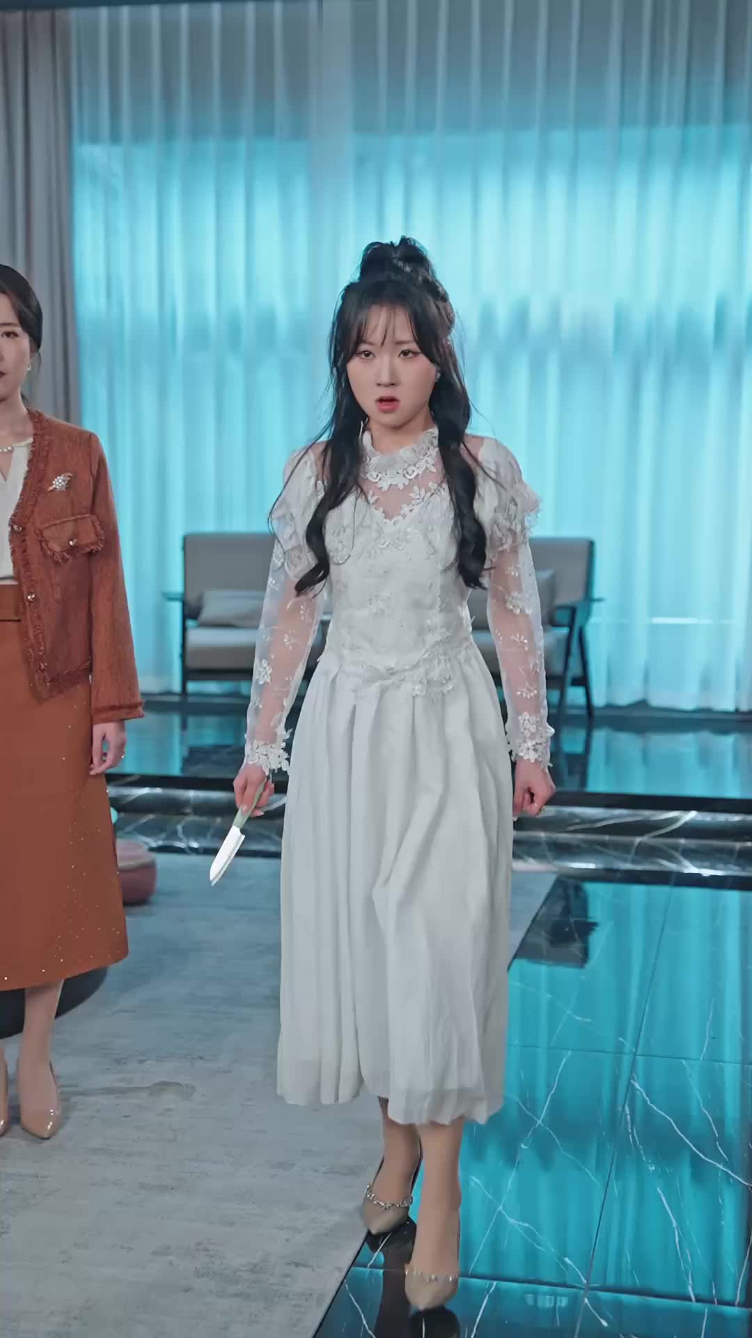 Episode 54 of Queen of Letting Go