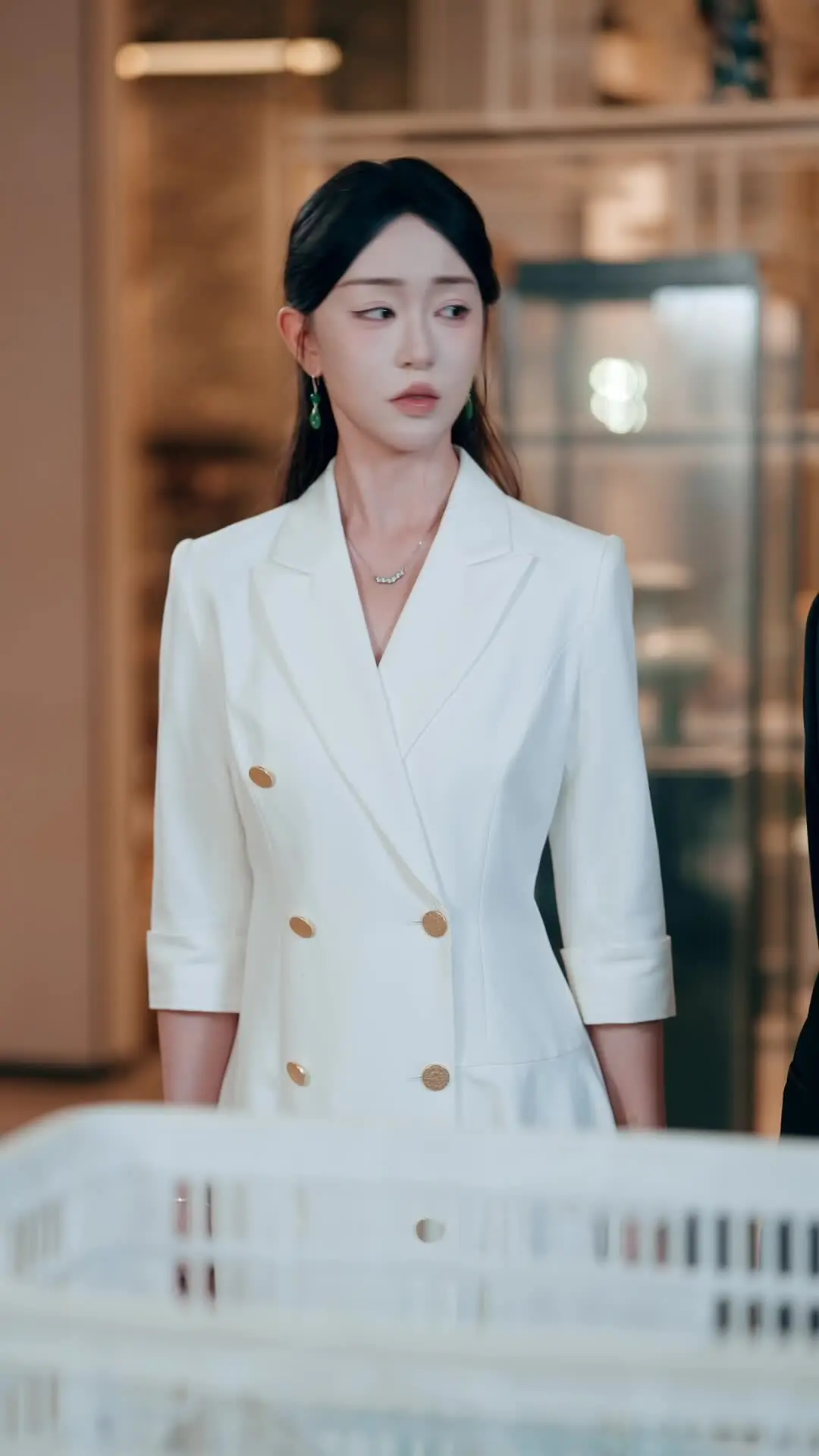 Episode 92 of Queen of Seeing Through Lies