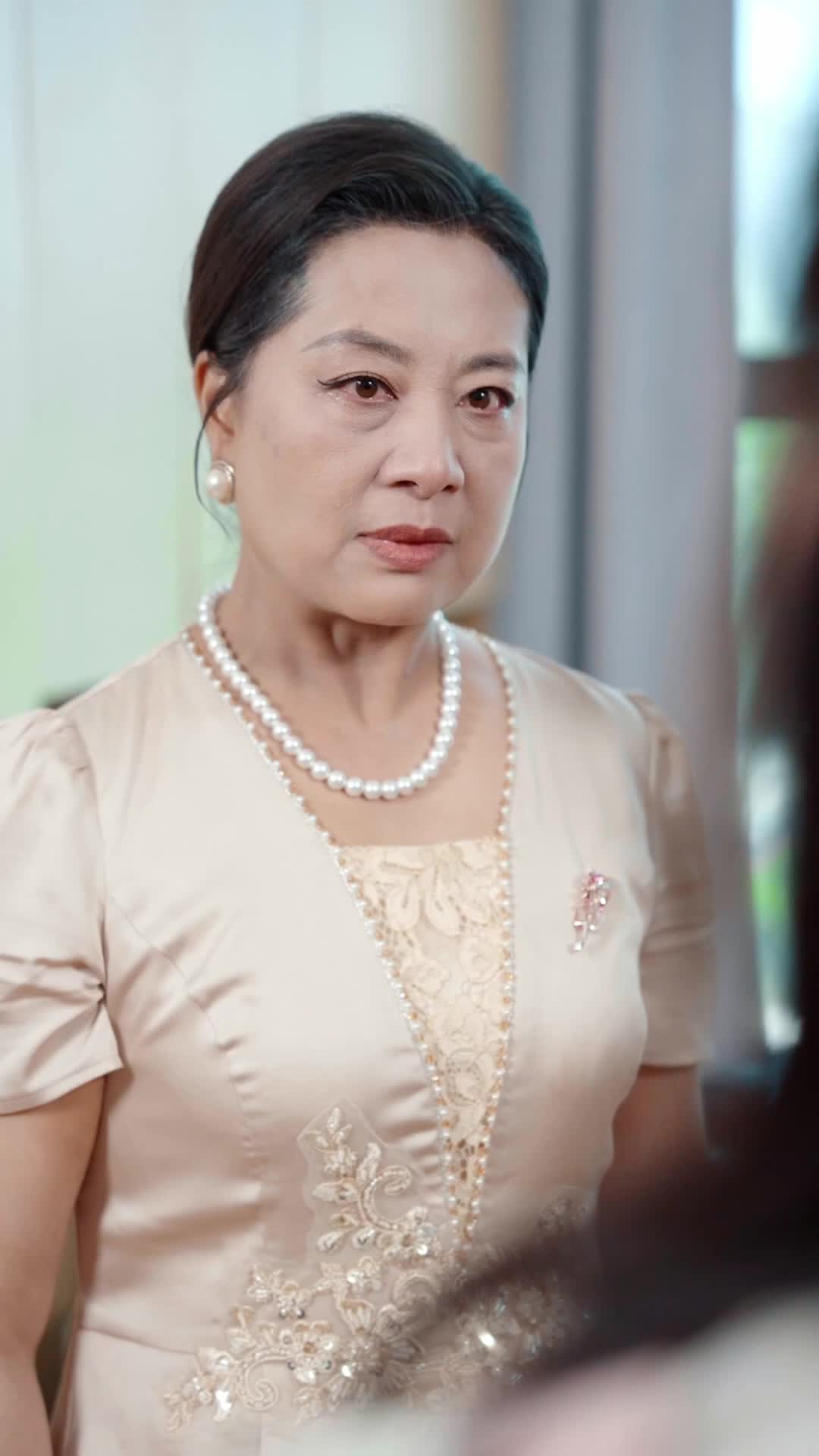 Episode 16 of Real vs. Fake Heiress