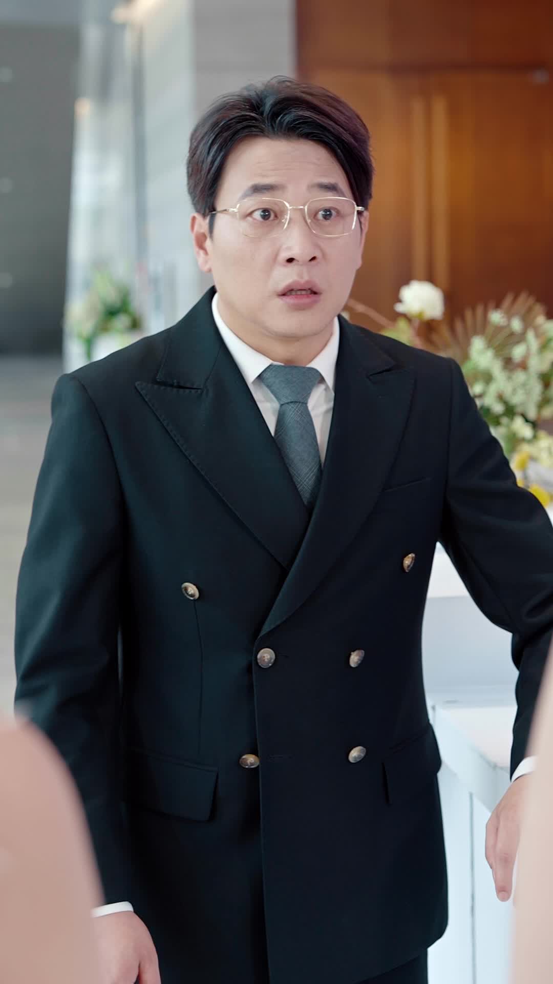 Episode 35 of Real vs. Fake Heiress