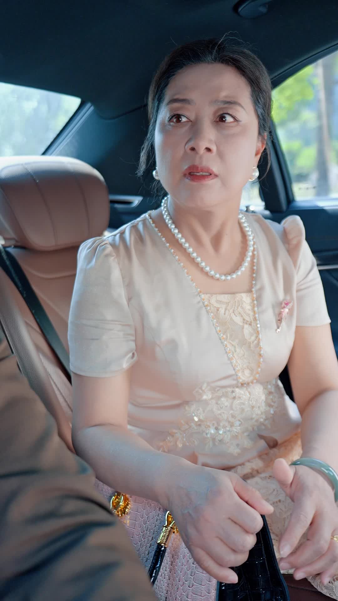 Episode 54 of Real vs. Fake Heiress