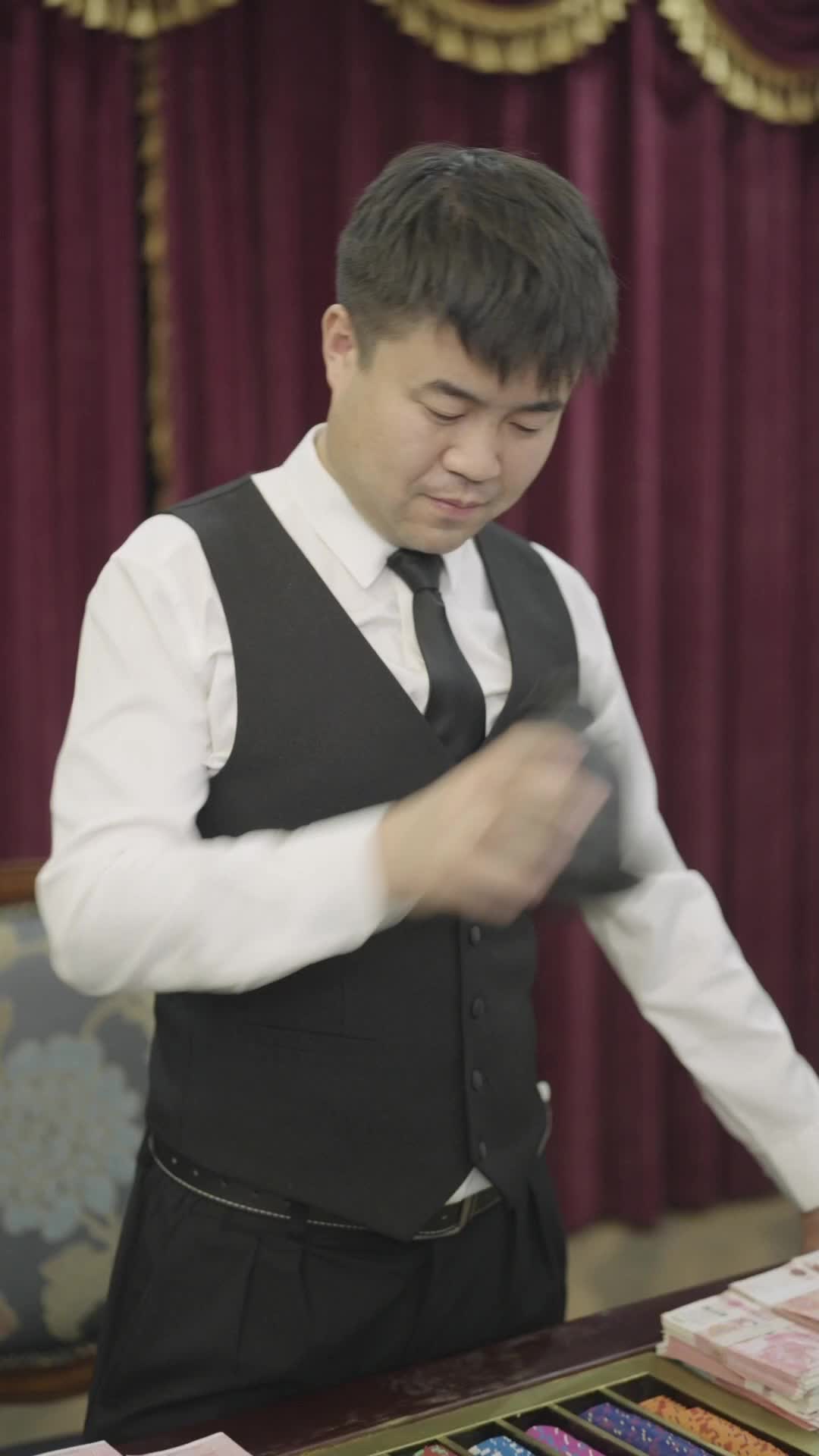Episode 25 of Reborn and Became a Legend