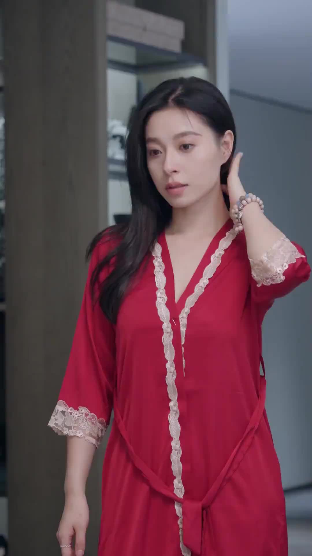 Episode 11 of Reborn Into High Society