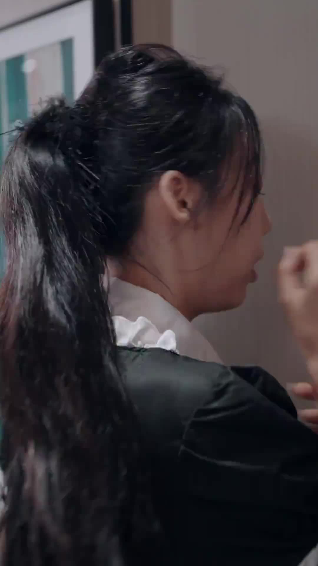 Episode 12 of Reborn Into High Society