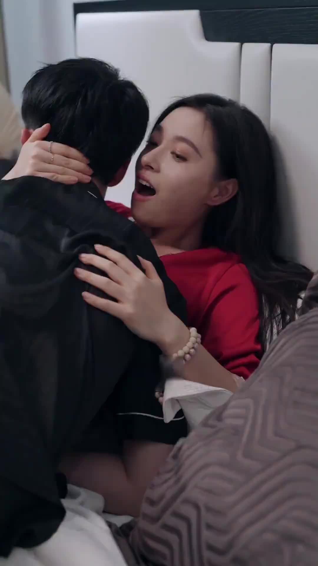 Episode 13 of Reborn Into High Society