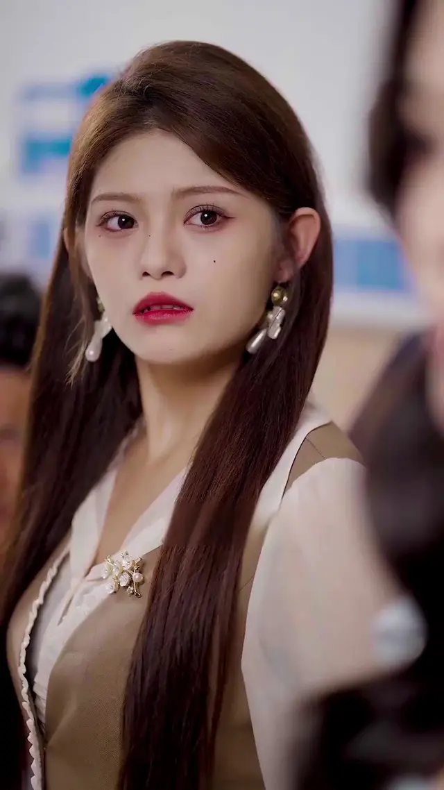 Episode 16 of Reborn to Make My Three Brothers Cry