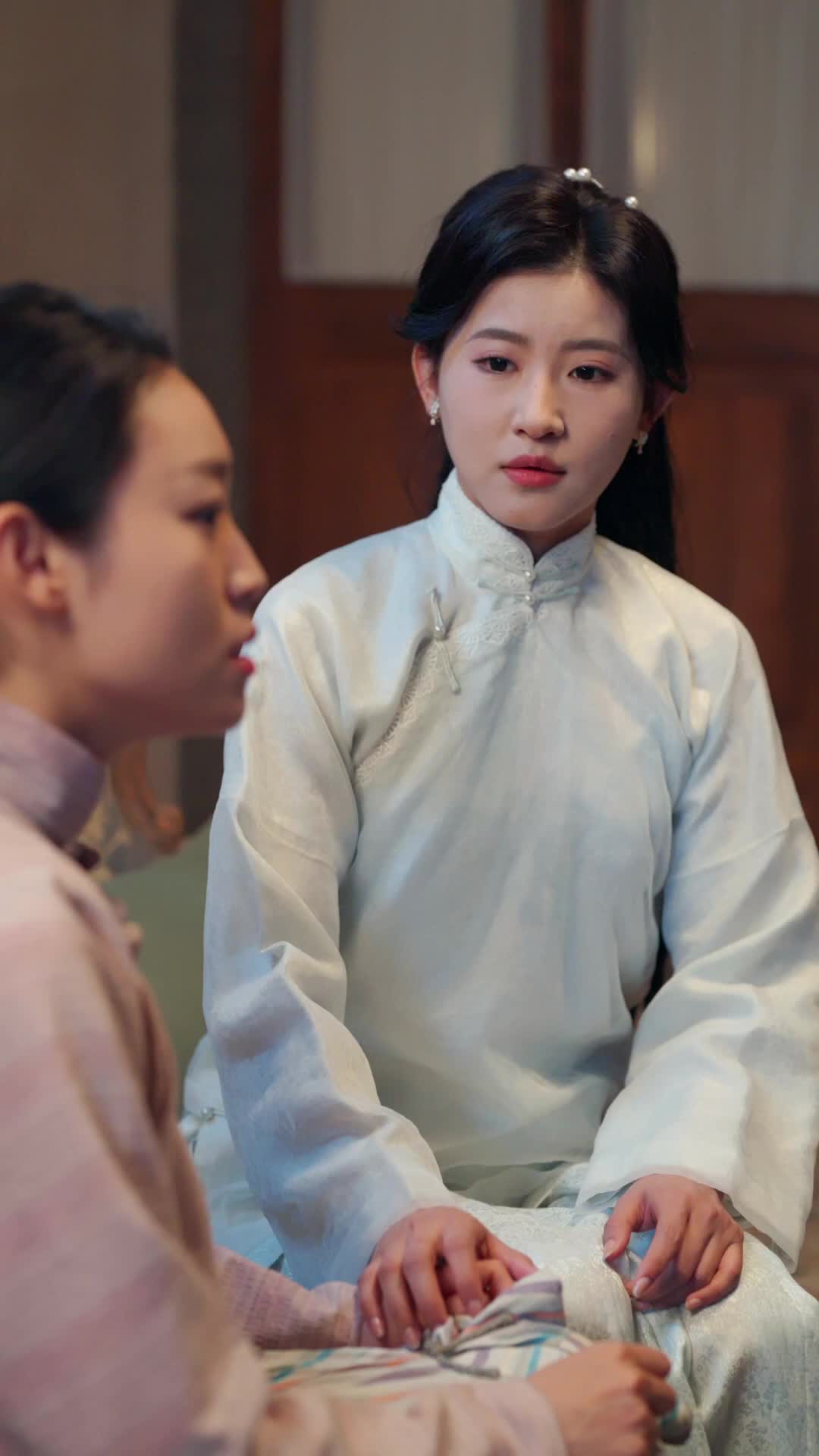 Episode 57 of Reborn to Ruin You, My DEAR Hubby