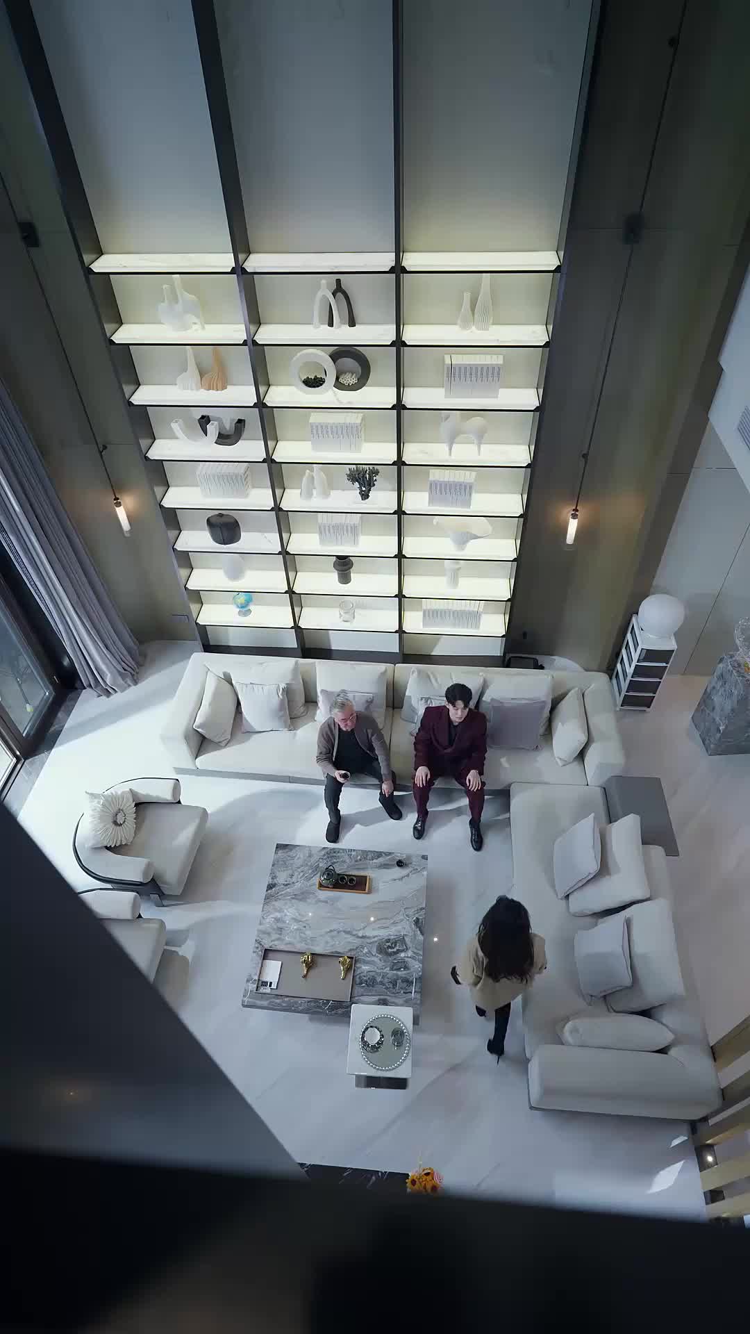 Episode 44 of Reunion in the Vanity Fair