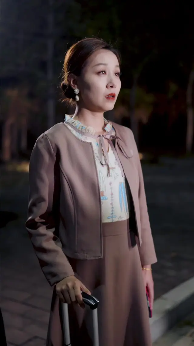 Episode 31 of Rewriting Destiny: An Heiress's Comeback