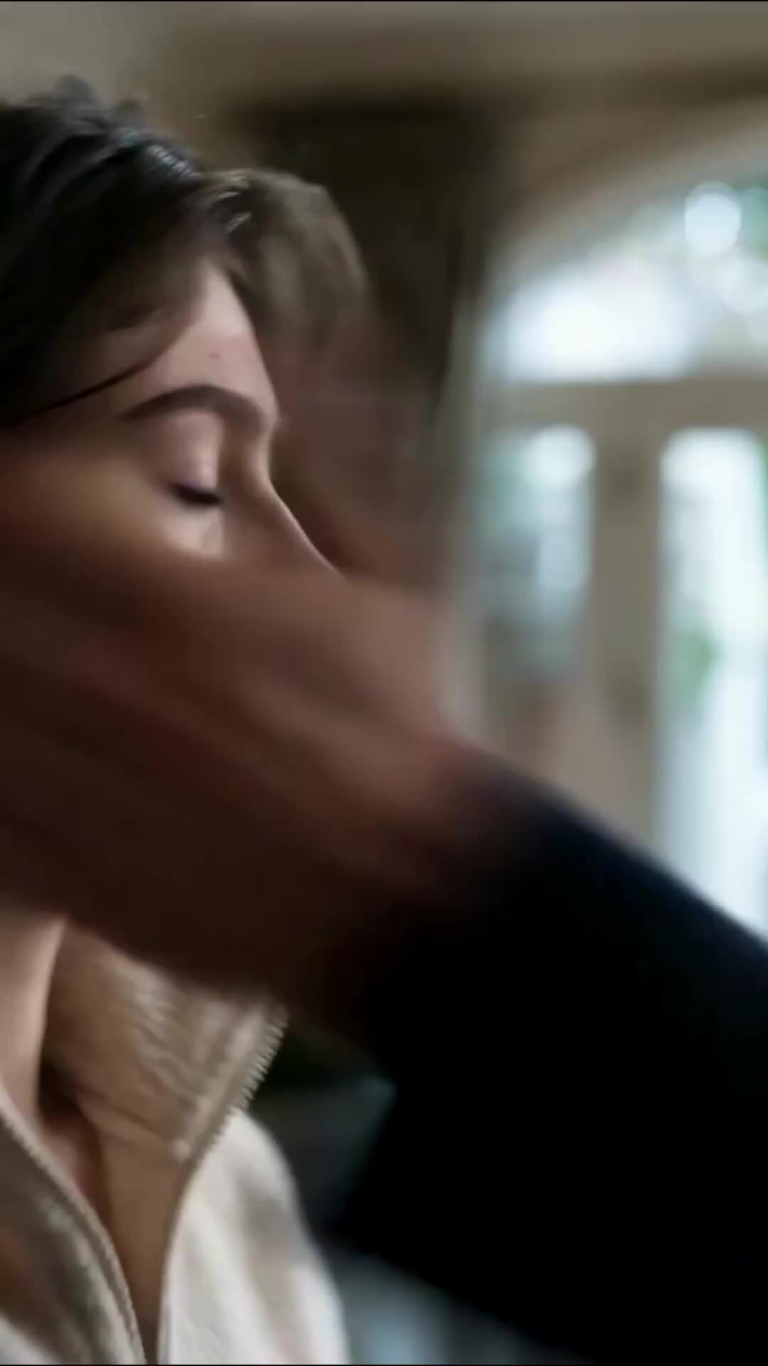Episode 11 of Rising from theAshes, I Cut All Blood Ties