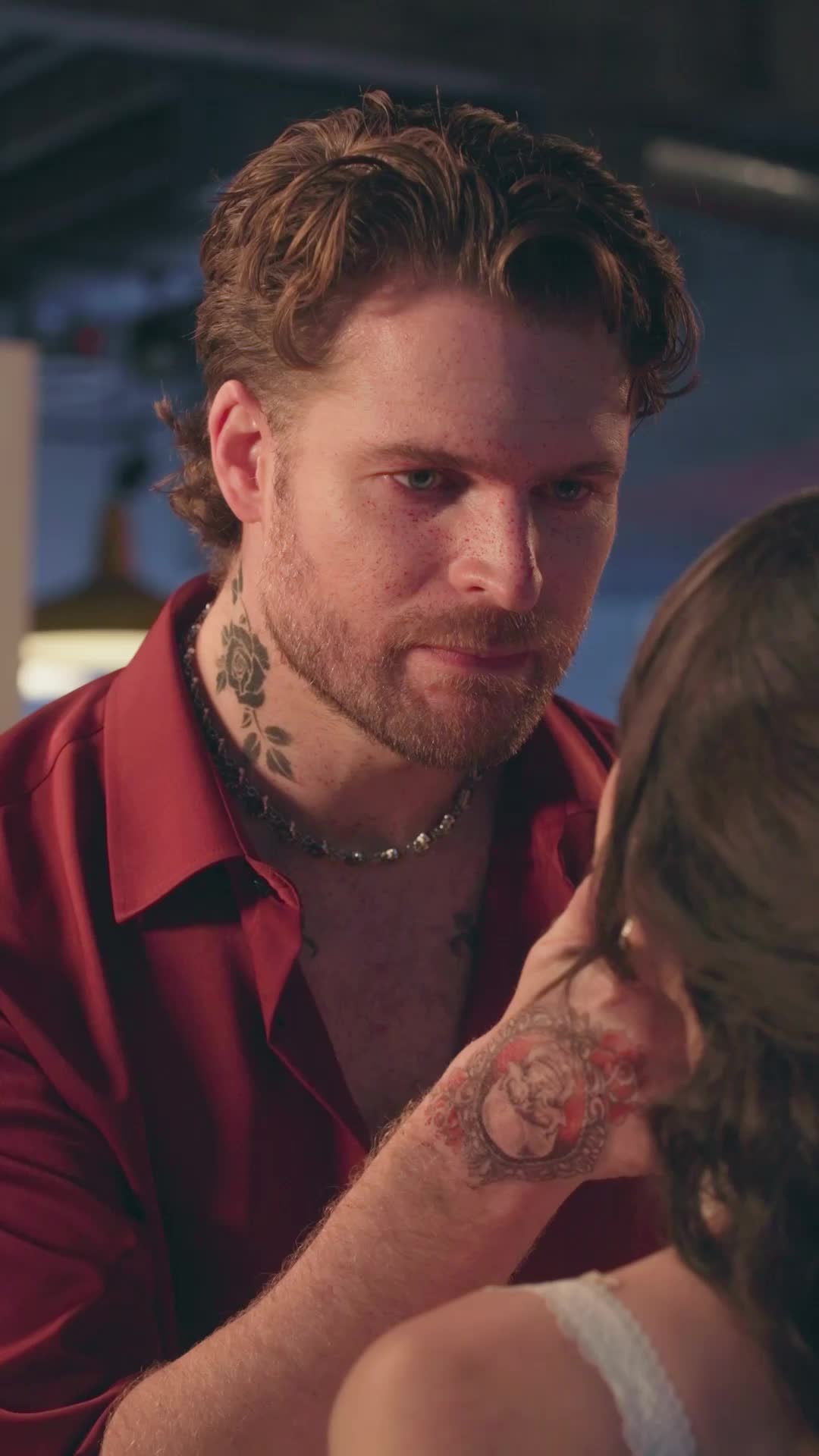 Episode 16 of Rose in Chains