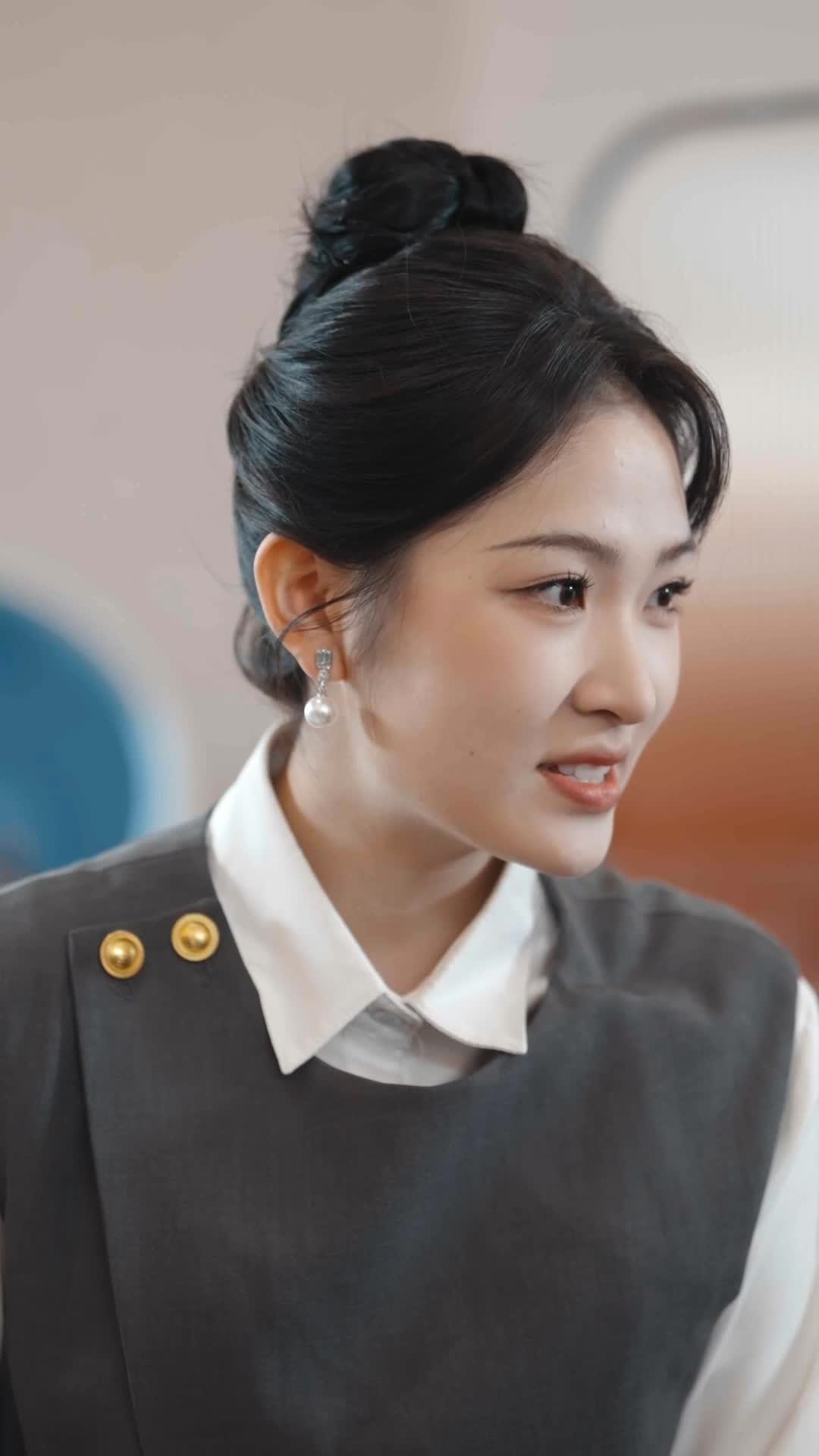Episode 33 of Runaway Gold Digger and Obsessed Heir