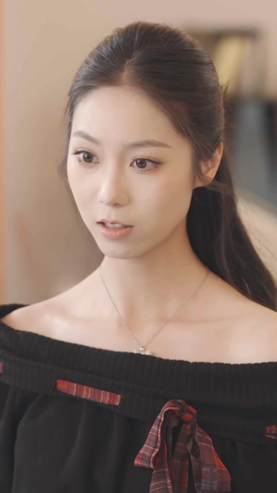 Episode 38 of Runaway Gold Digger and Obsessed Heir