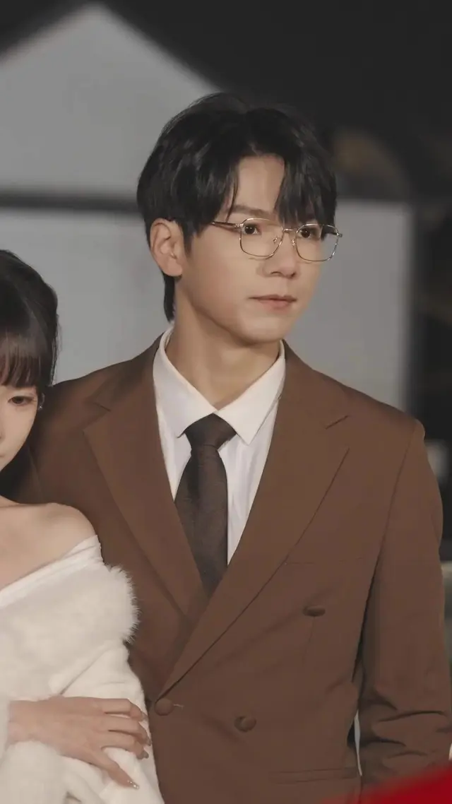 Episode 48 of Runaway Gold Digger and Obsessed Heir