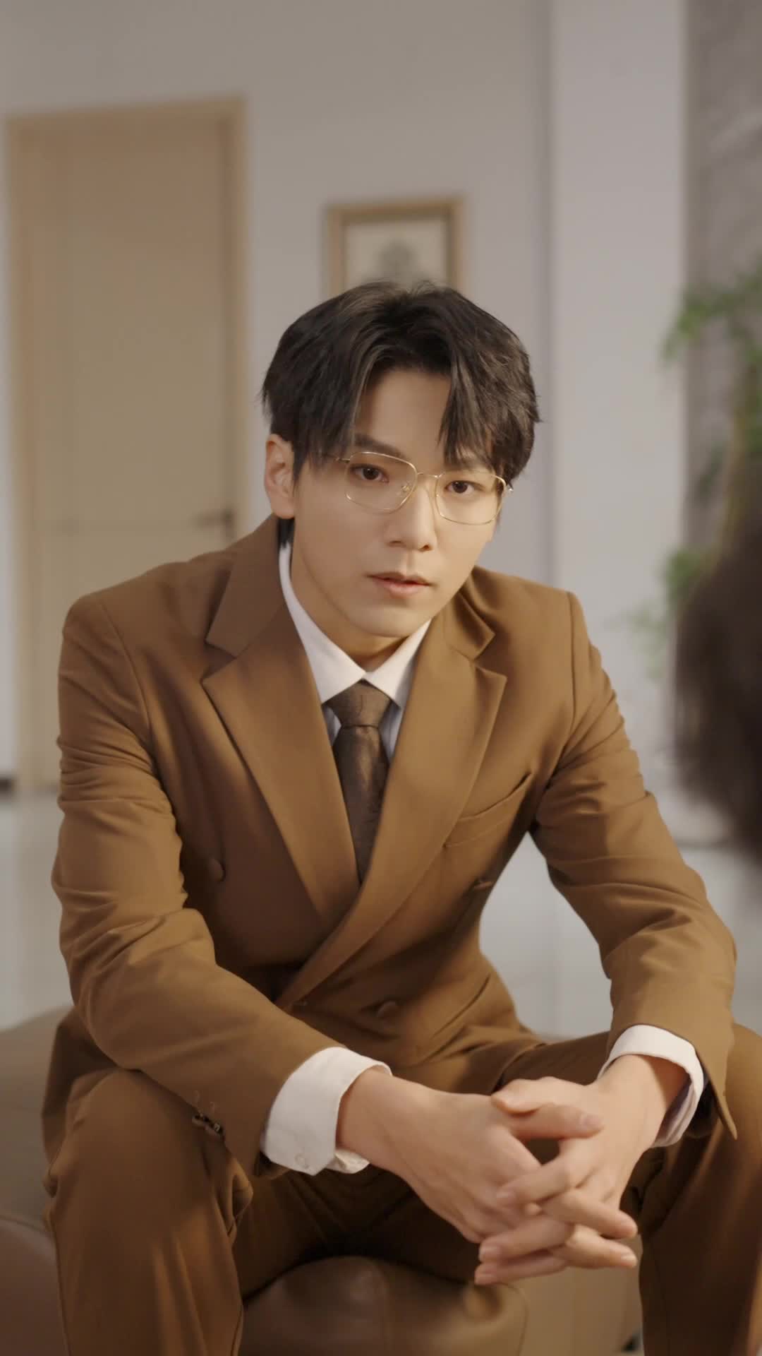 Episode 54 of Runaway Gold Digger and Obsessed Heir