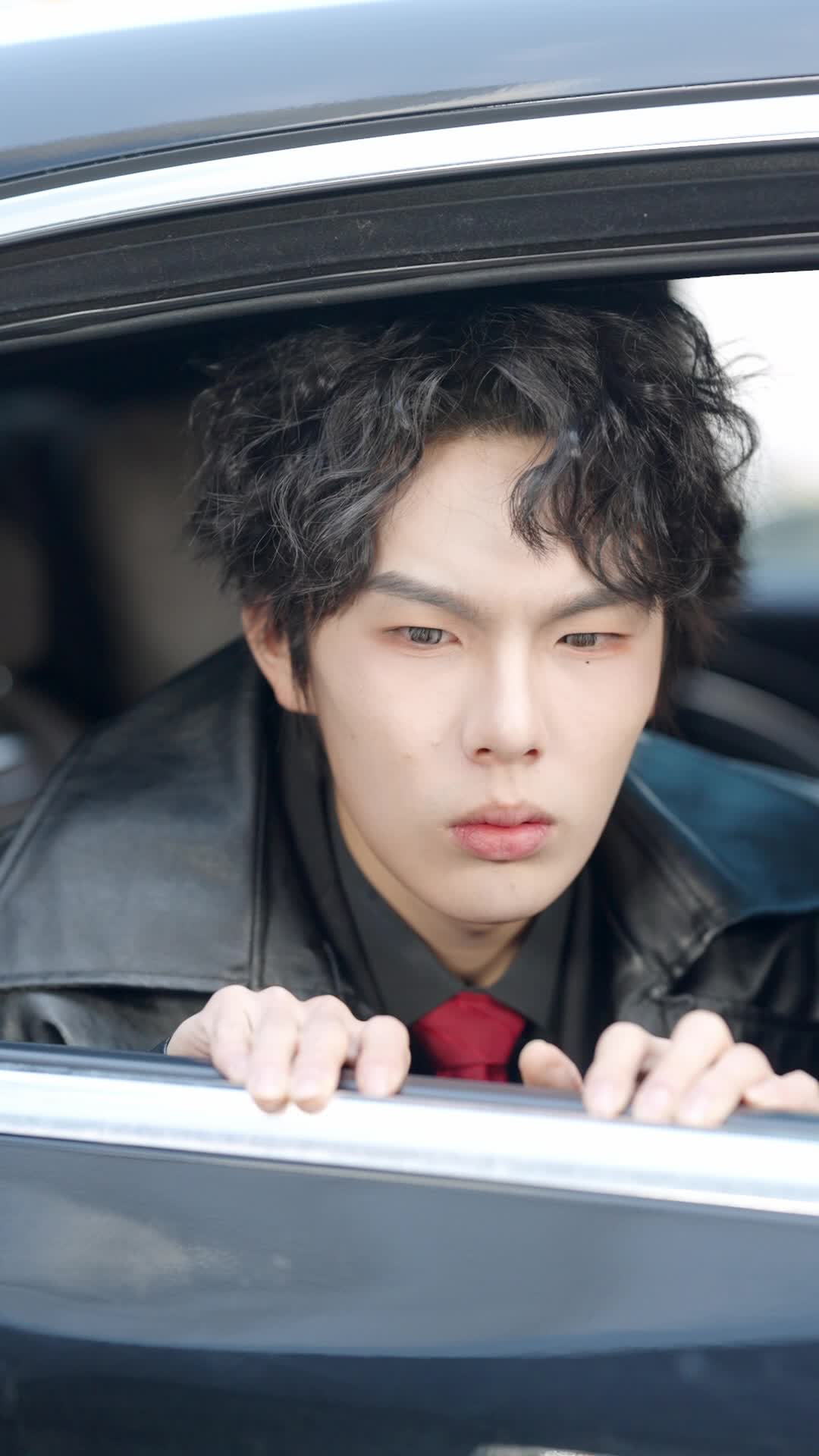 Episode 6 of Runaway Gold Digger and Obsessed Heir