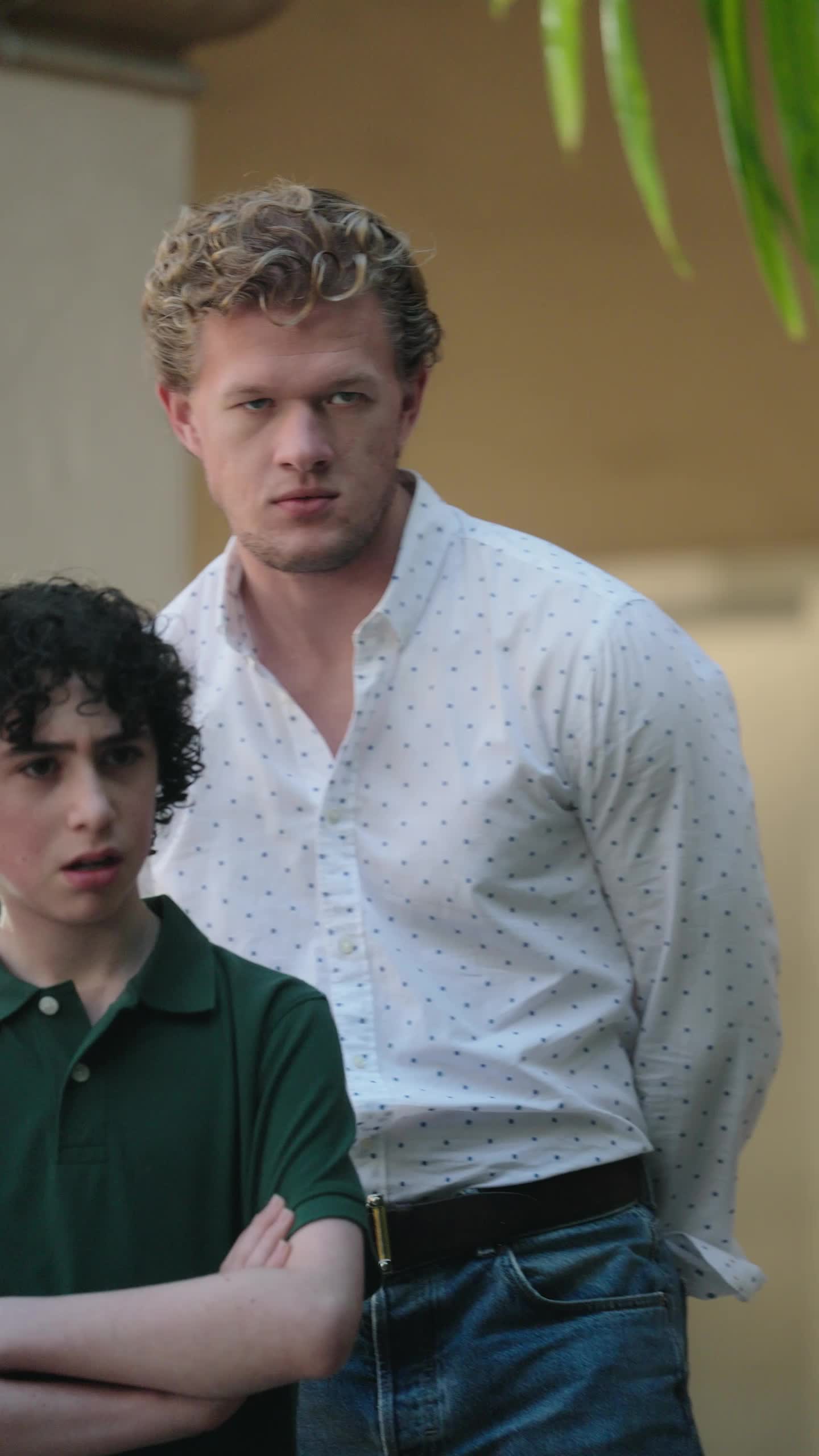 Episode 11 of Runaway Single Mom, Safe in His Arms