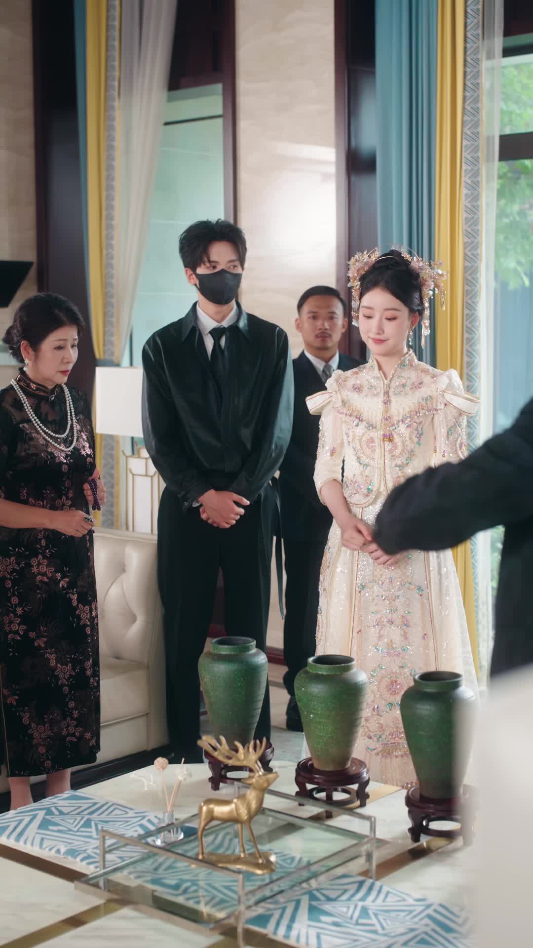 Episode 10 of Sassy Wife & Mischievous Guard
